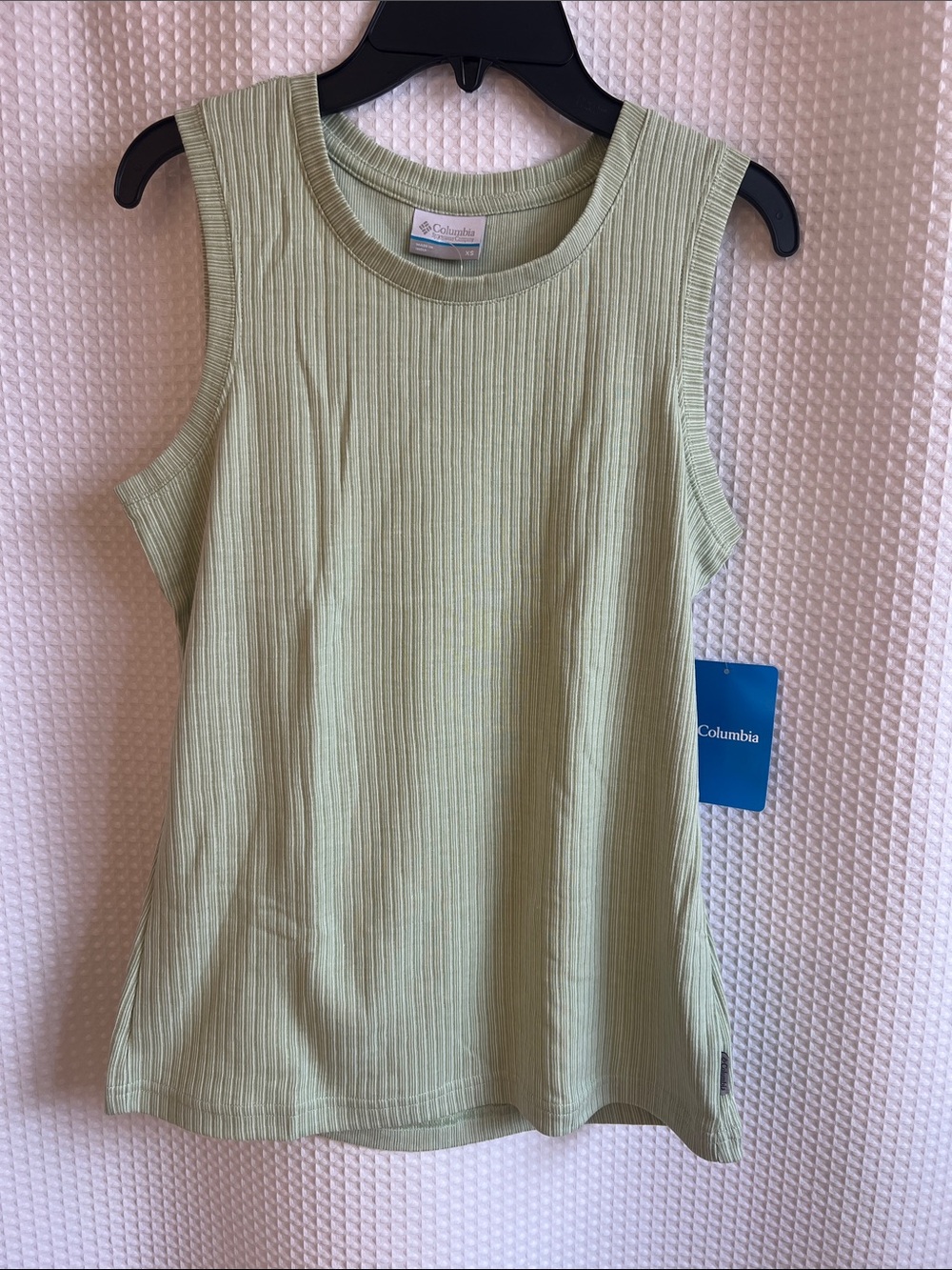 Columbia Women's Ribbed Tank Top — Pale Green
